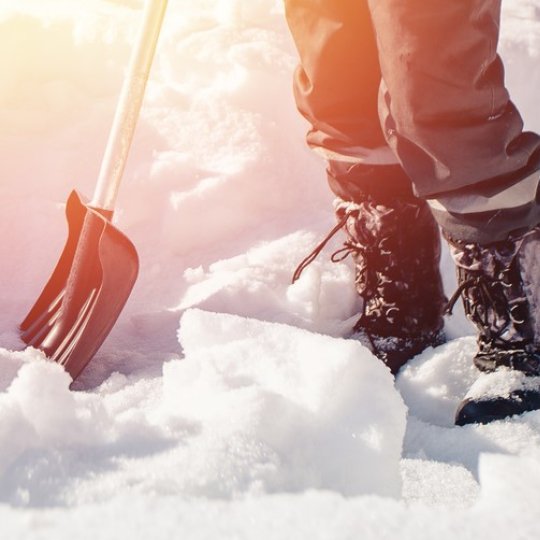 Räum- und Streupflicht als Hauseigentümer und Mieter