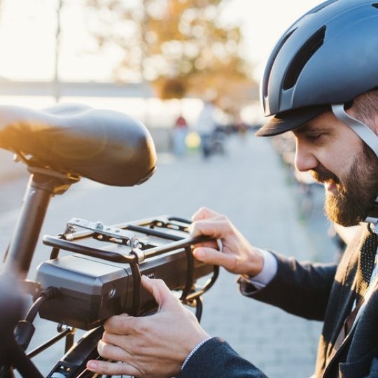 Haben E-Bikes und E-Scooter eine höhere Unfallgefahr?